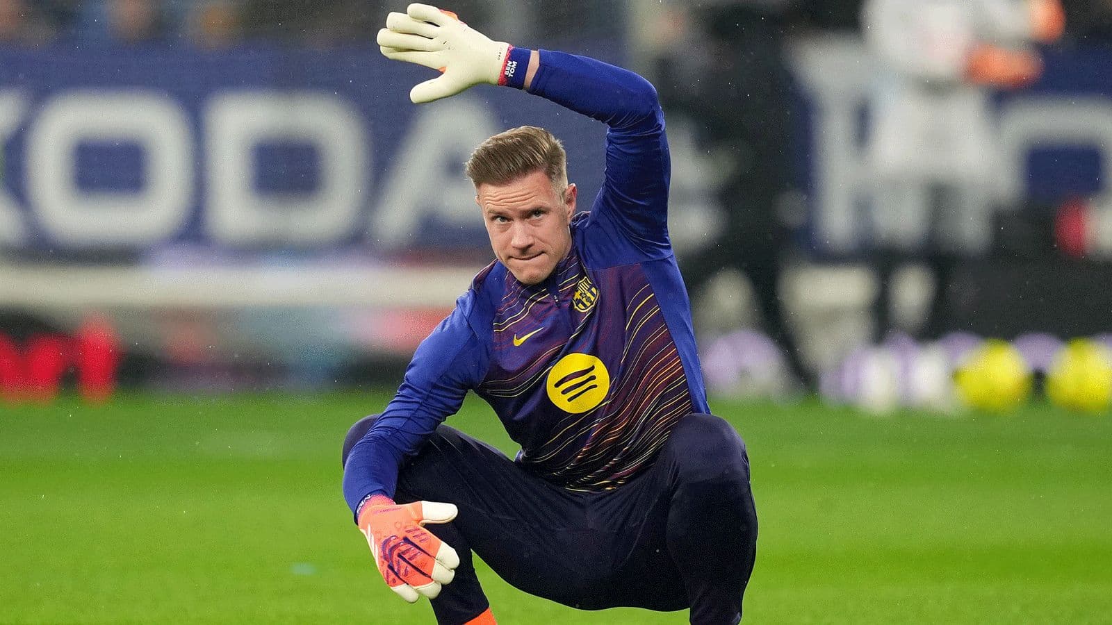 Ajax challenges Barcelona before Schmeichel's loan