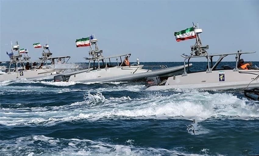 Revolutionary Guards Navy Warns America Approaching Zero Hour
