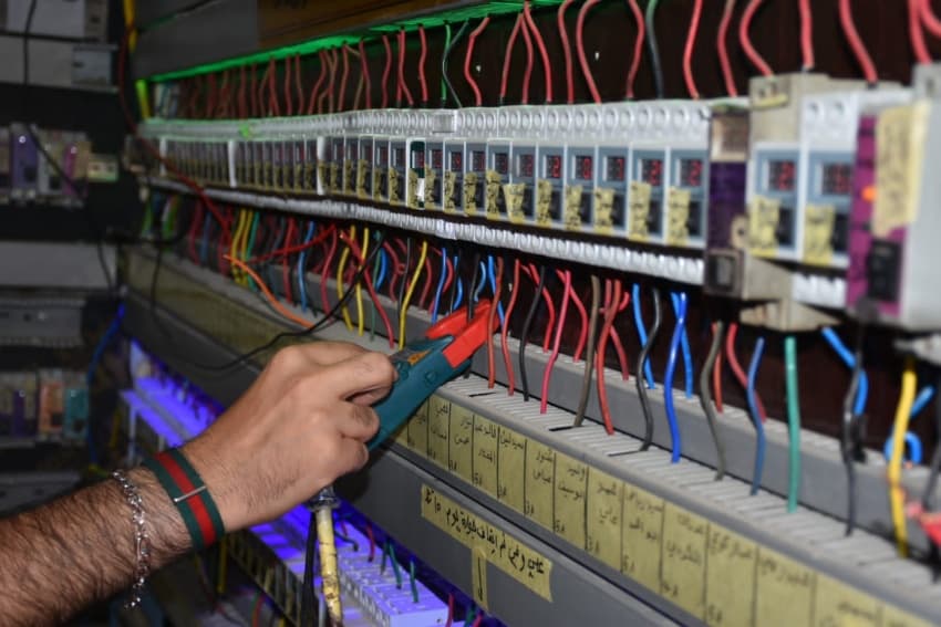Generator owner in Al-Dawra seeks 20,000 dinars per ampere