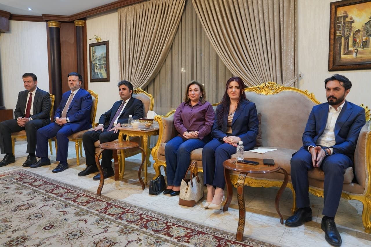 Azm leaders review regional presence
