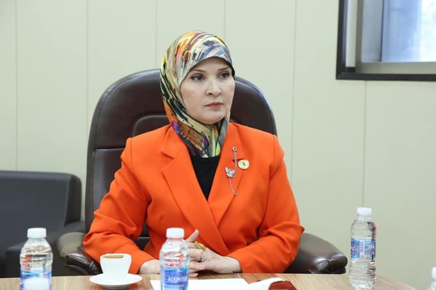 سميعة الغلاب: ما قامت به حكومة الزيدي بحق النواب مرفوض ويهدد هيبة البرلمان