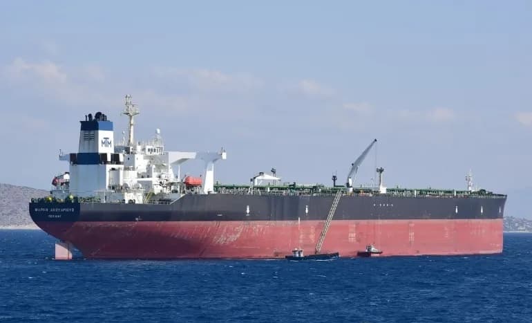 American missile strike targets Iranian oil tanker for second time, Baghdad Today News Agency