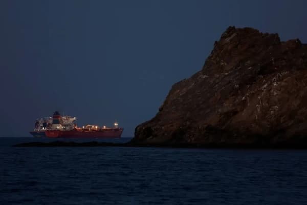 Violent explosions shake the Strait of Hormuz in Iran, reports Baghdad Today