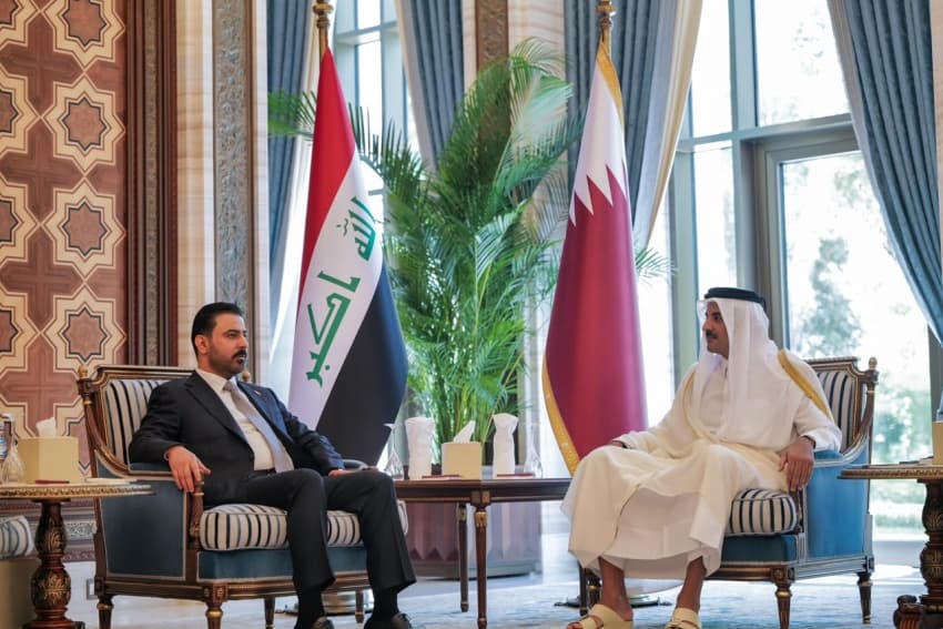 Al-Zaidi Meets Qatar Emir