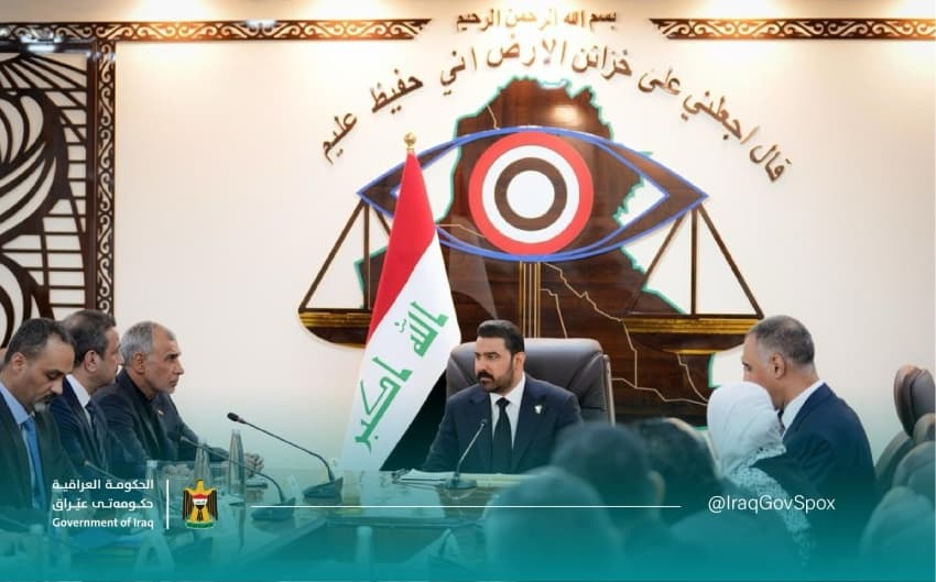 الزيدي يدعو لتشديد الرقابة على العقود