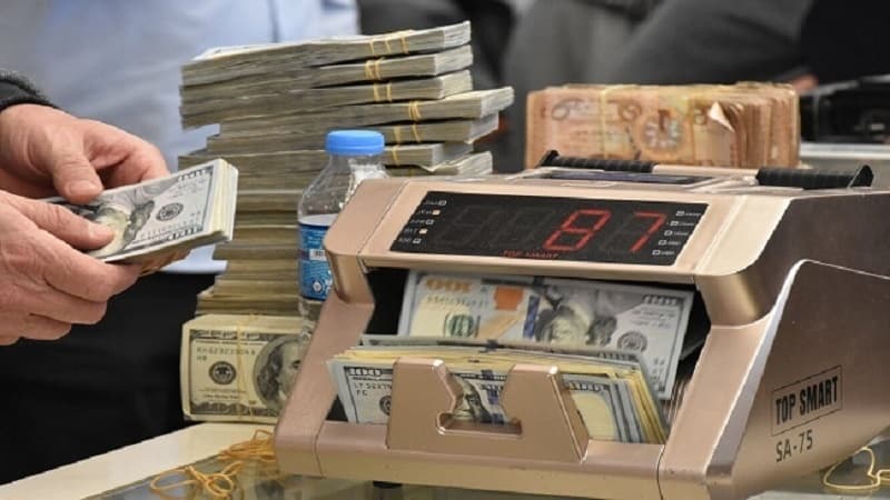 انخفاض جديد بأسعار الصرف في بغداد
