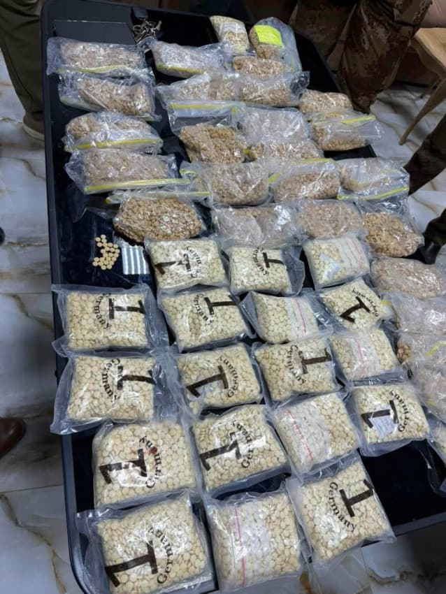 الكمارك تضبط تهريب 45 ألف حبة مخدرة من سوريا