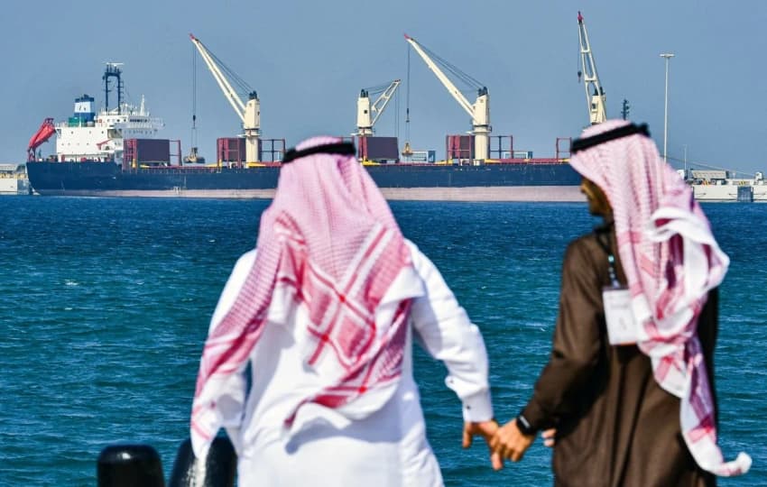 Arab States Seek Coalition with Israel