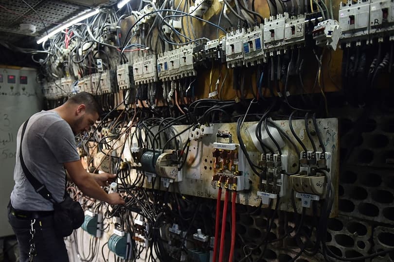 Baghdad Faces Generator Outages