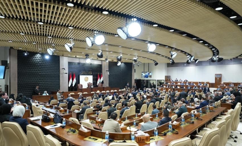جبار الكناني وامل مرعي بديلان لنصيف والجبوري