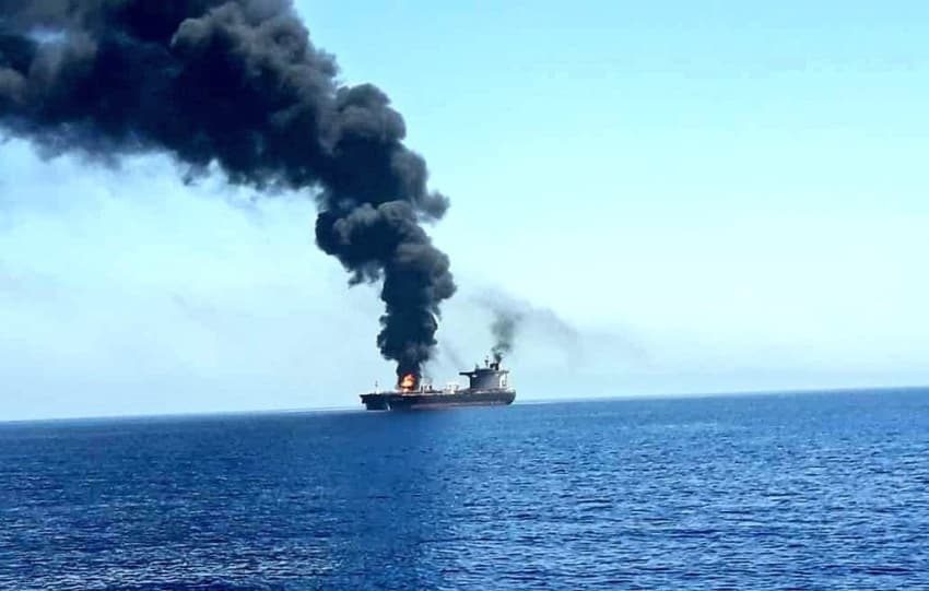 إنقاذ 22 بحاراً هندياً من هجوم على ناقلة نفط قرب الإمارات