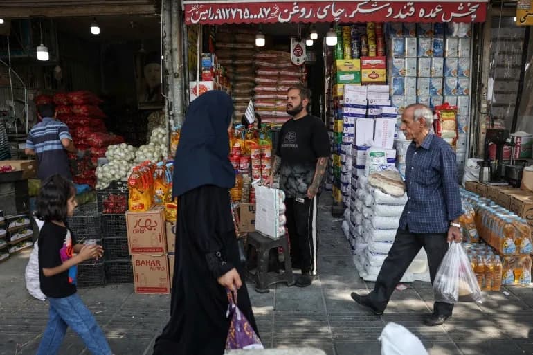 Iran Economy Minister: Inflation Causes Hardship