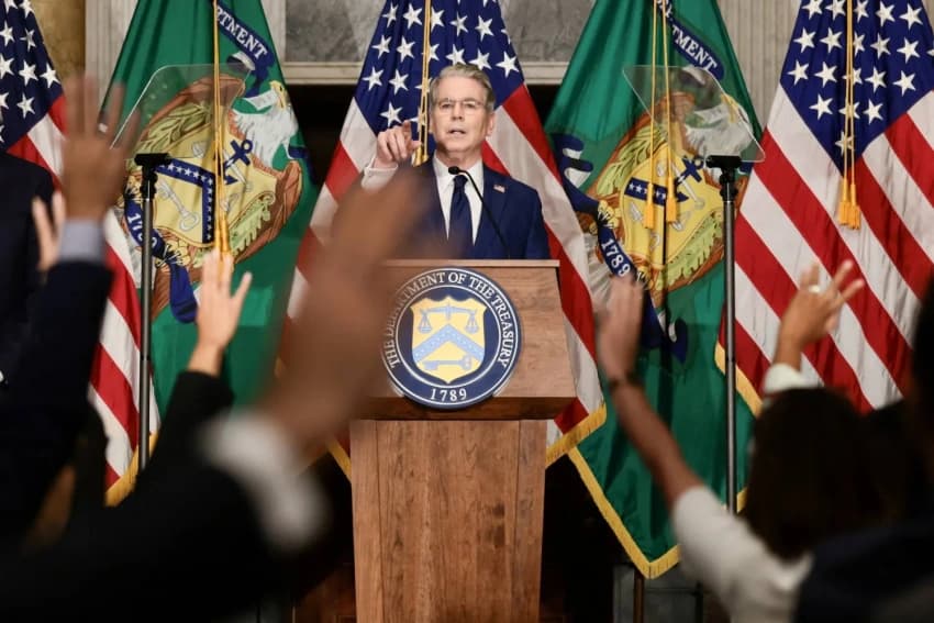 Washington sanctions Iran-linked networks abroad