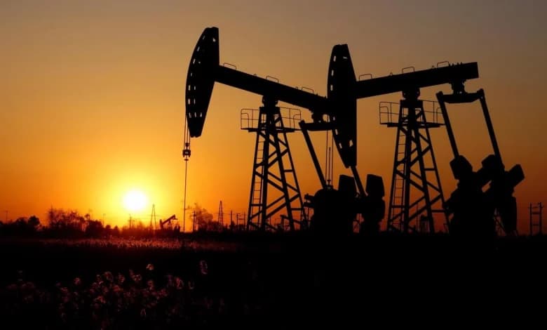 Oil prices drop over 1 percent