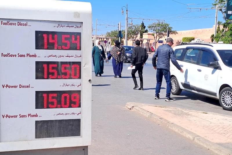 Drivers want bigger fuel discounts
