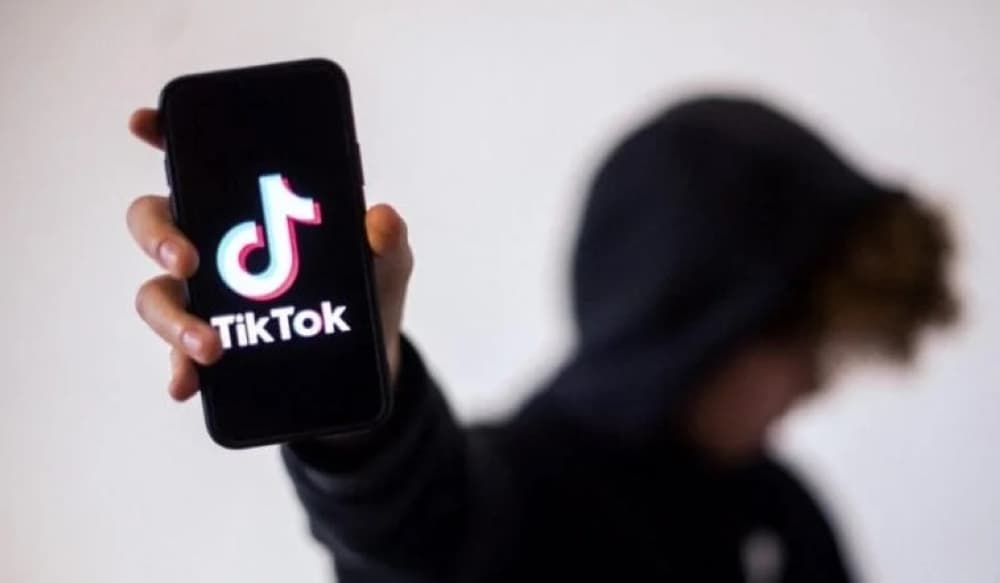 بريطانيا تحقق مع TikTok بشأن حماية الأطفال من المحتوى الضار