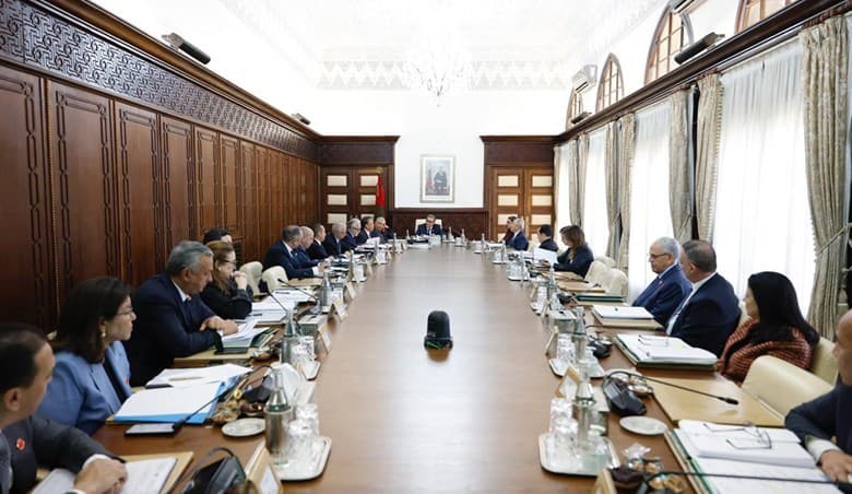 Ministers Discuss Agreements with Burkina Faso and AU