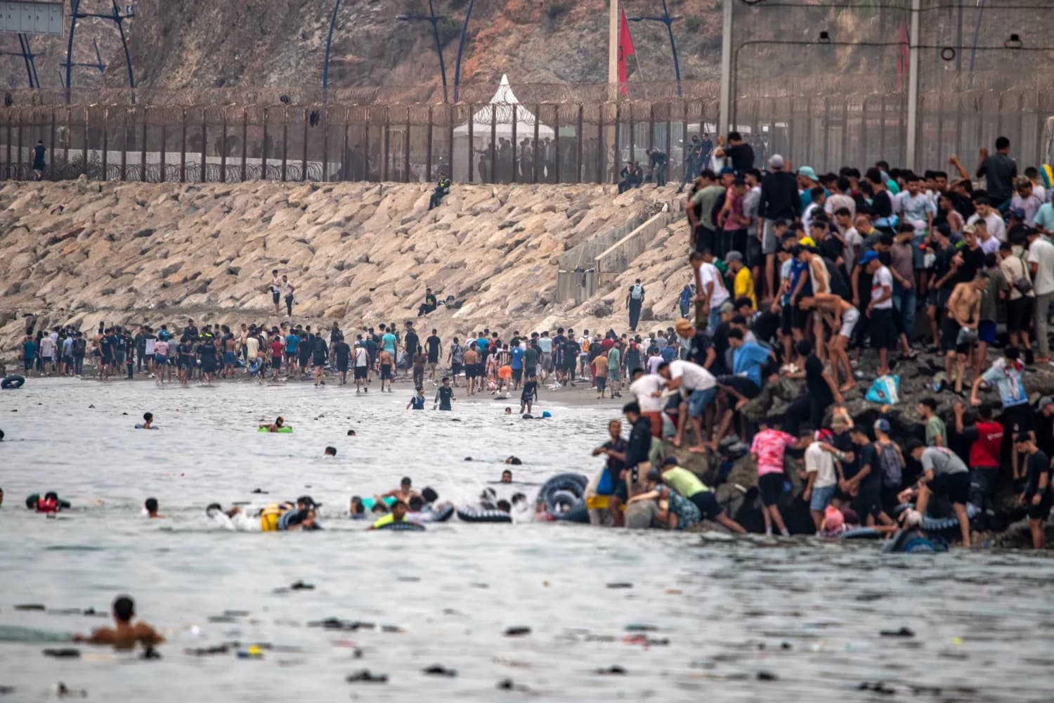 تقرير حقوقي عن تصاعد محاولات الوصول إلى سبتة