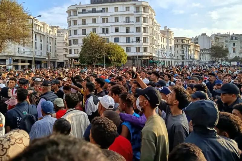 نشطاء يحذرون من دعوات احتجاج مجهولة اليوم