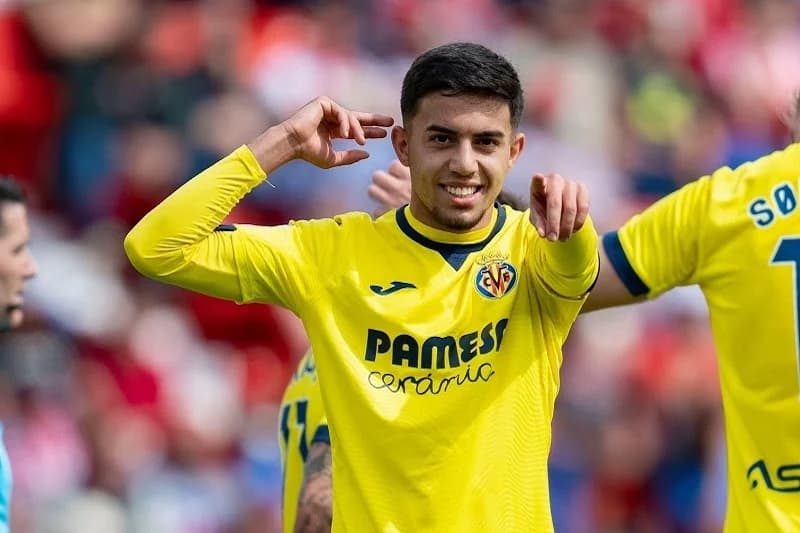 Olympique Marseille adds Moroccan Elyas Achoukmak