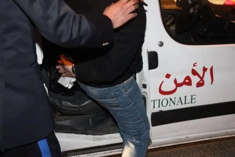 توقيف شخصين في ميناء طنجة المتوسط