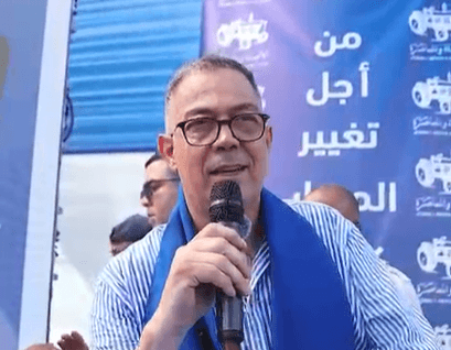 لقجع يدعو للتصويت المكثف لبناء مؤسسات قوية