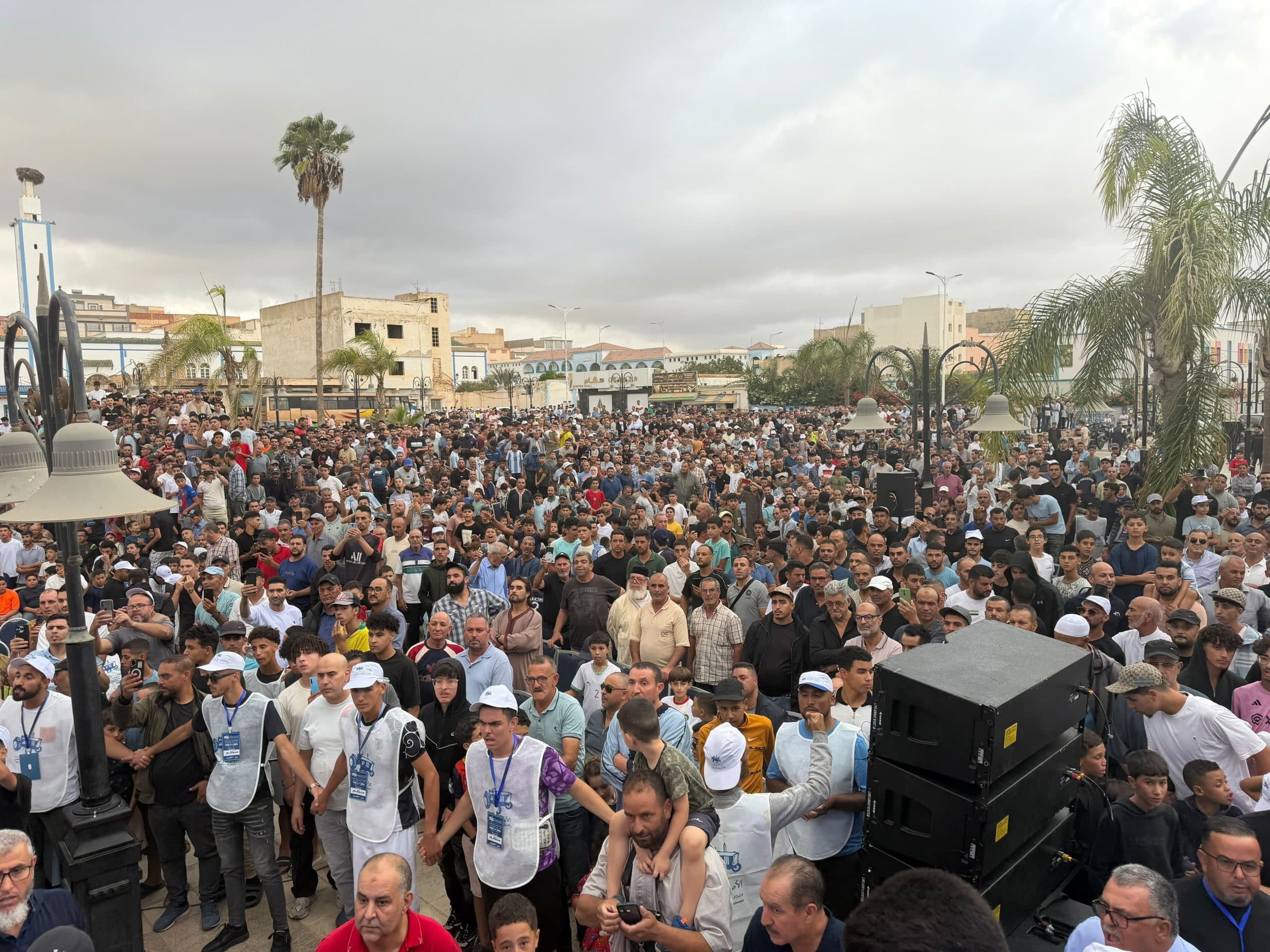 حشد جماهيري خلال زيارة فوزي لقجع الى الدريوش