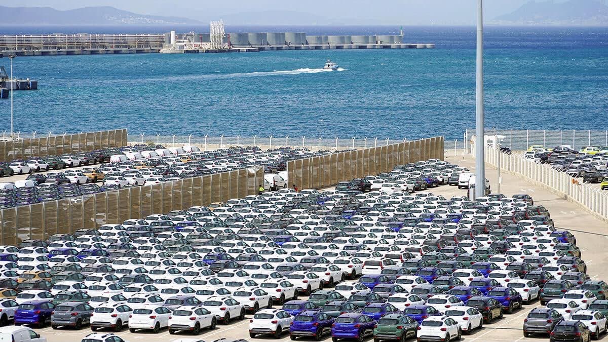 السيارات والصناعات ترفع صادرات المغرب إلى أوروبا