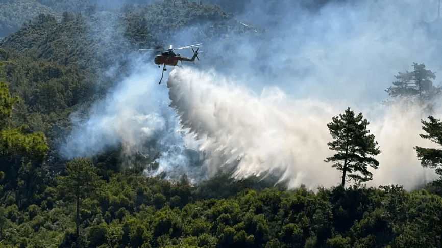 Antalya fires near homes, evacuations underway