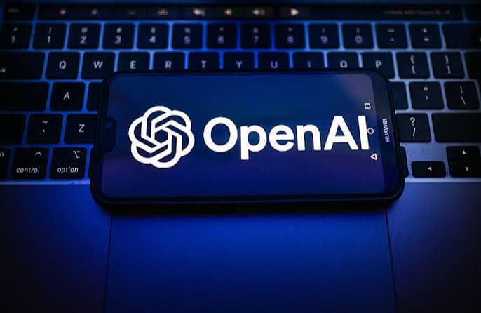 OpenAI suspends latest model training