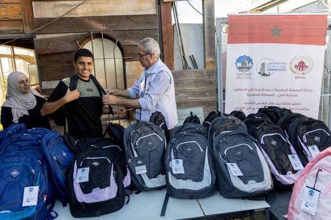 Waqfet Mal Al-Quds Distributes School Bags