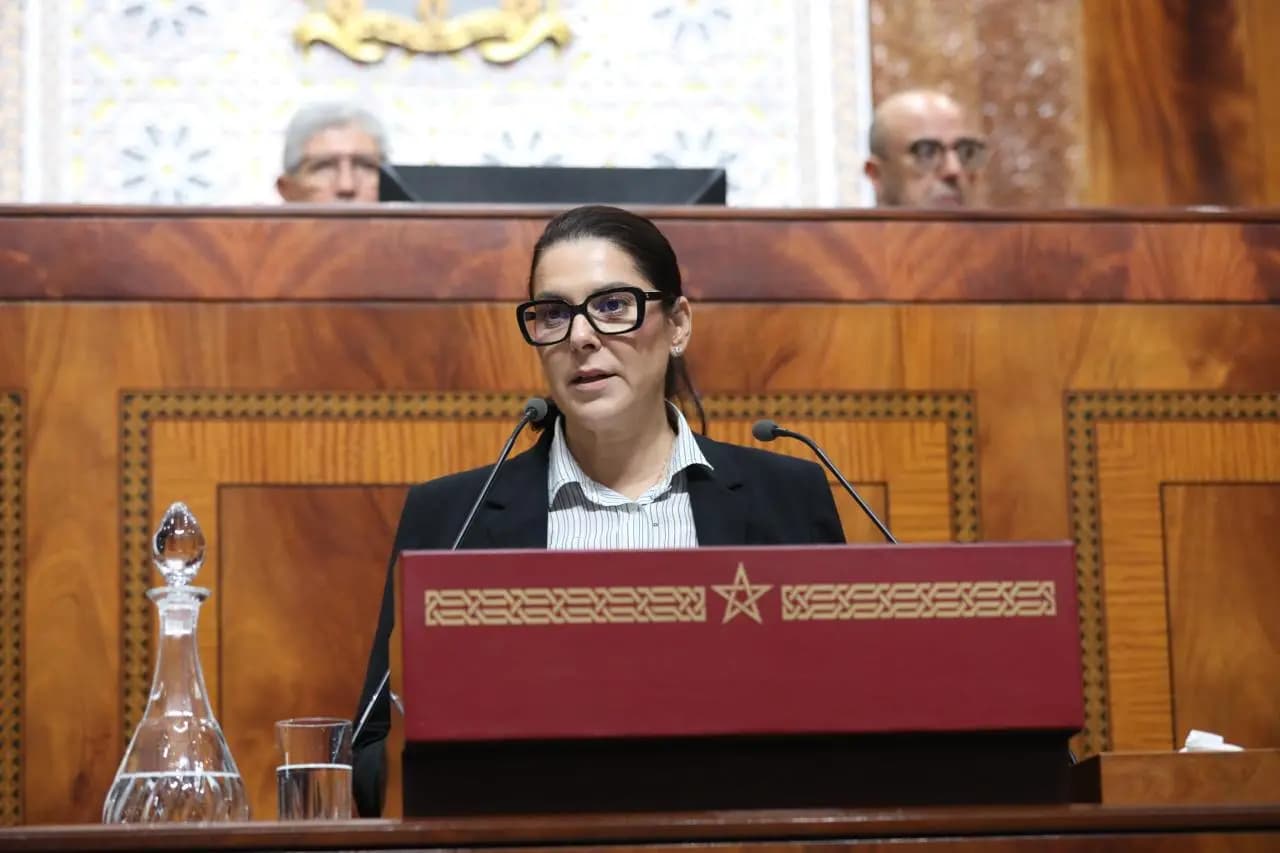 رئيسة الحكومة تتعهد بمحاربة الفساد