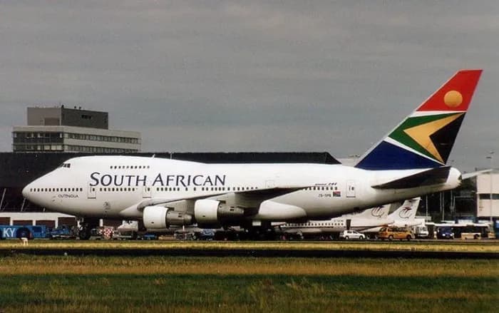 South Africa evacuates 184 over bomb threat
