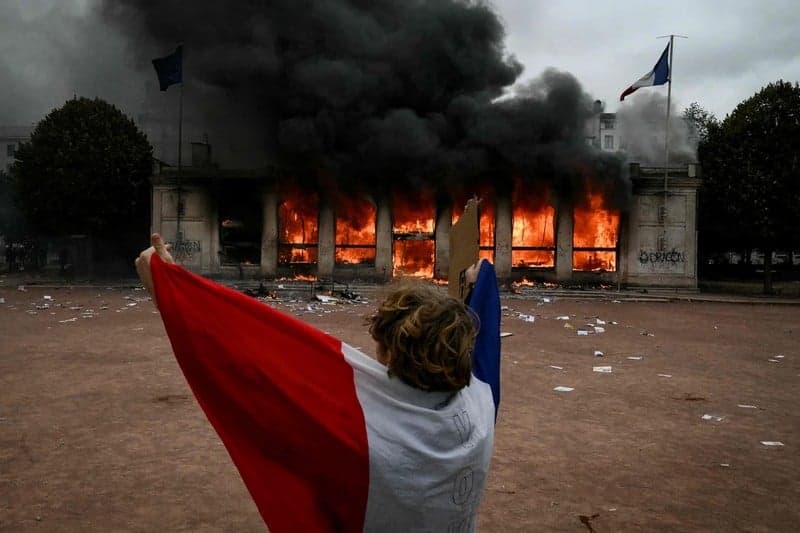 French authorities accuse extreme left of plotting uprising
