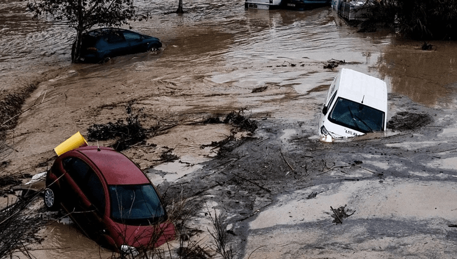 Severe floods in Catalonia cause 2 deaths and 1 disappearance