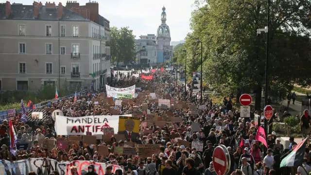 France PM Blames Left for Protest Chaos