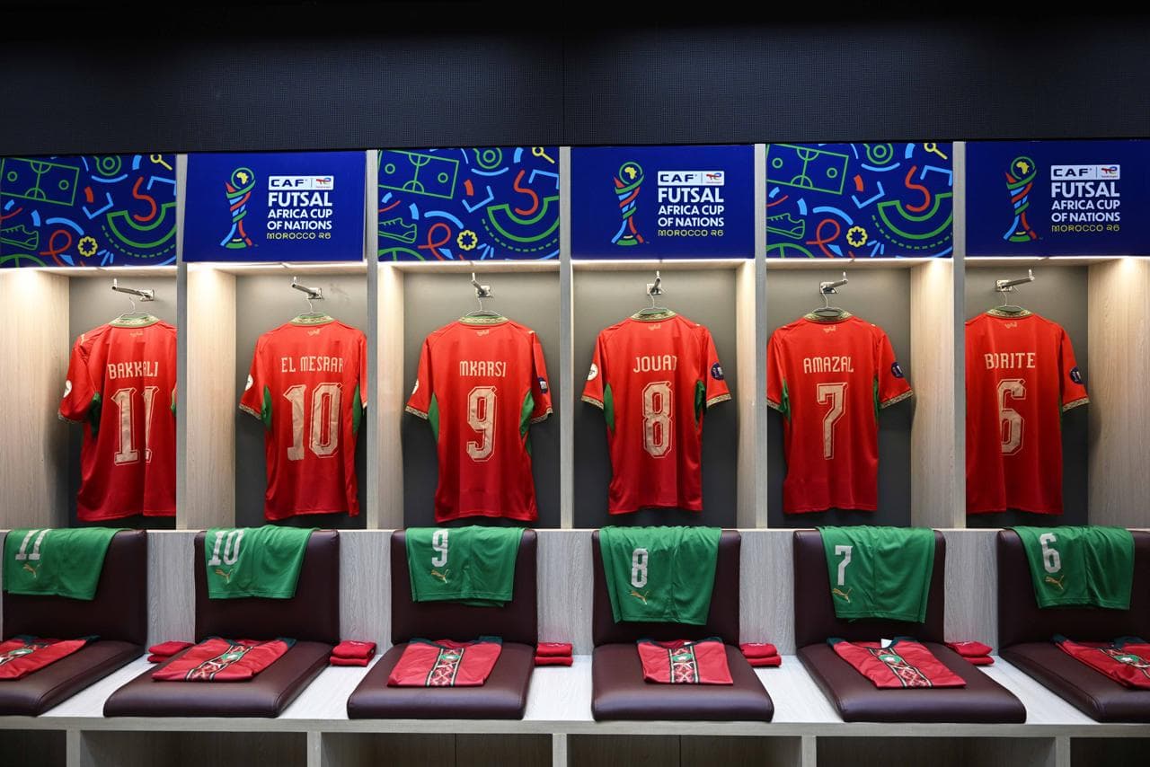 تشكيلة منتخب كرة القدم داخل الصالة ضد مصر