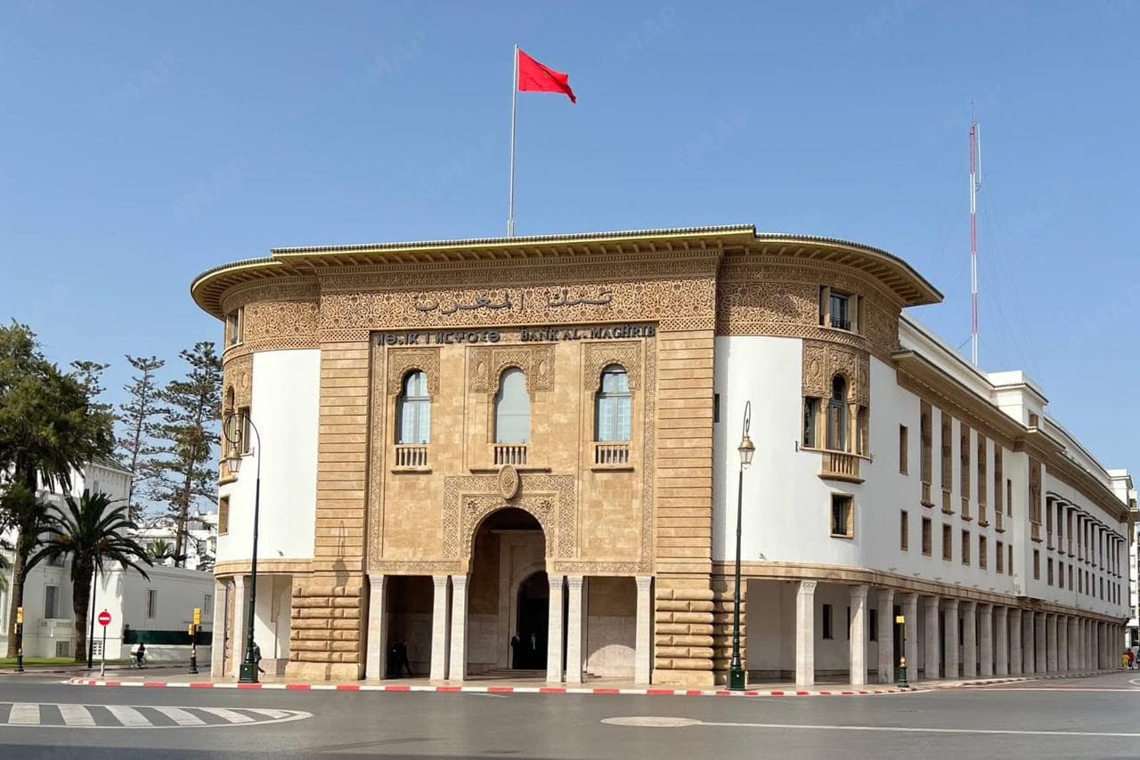 بنك المغرب: نمو الكتلة النقدية إلى 2.215 مليار درهم