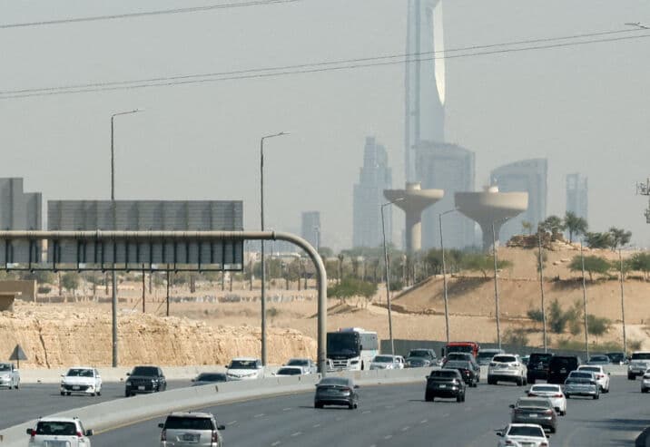 الدفاع السعودية يعلن رفع الخطر عن ينبع