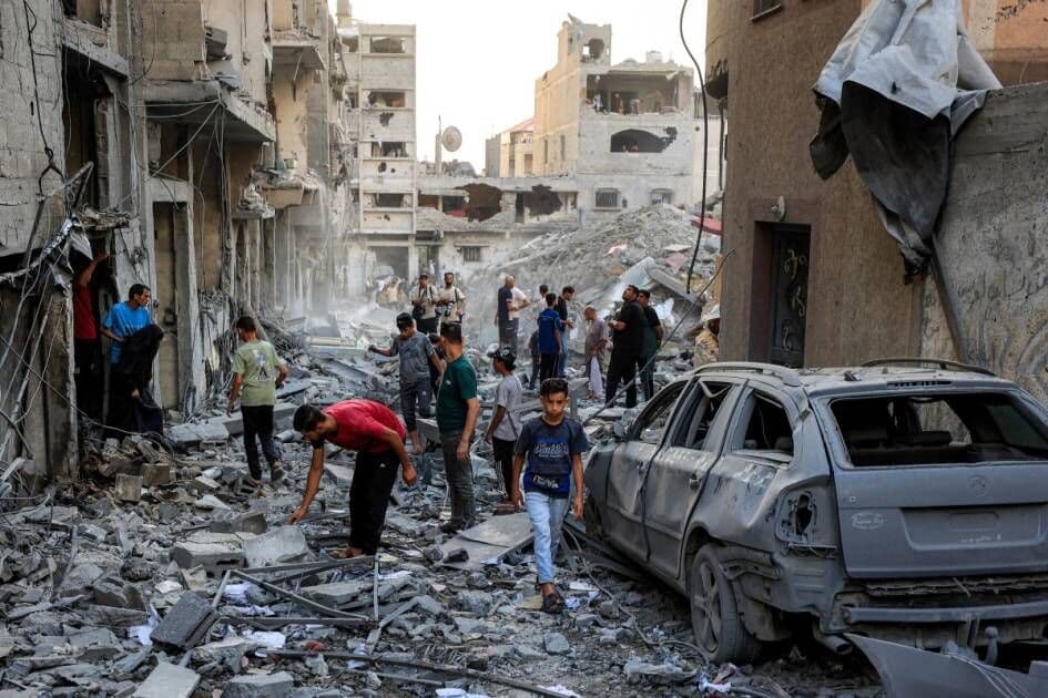 Israeli airstrikes kill 4 Palestinians in Gaza