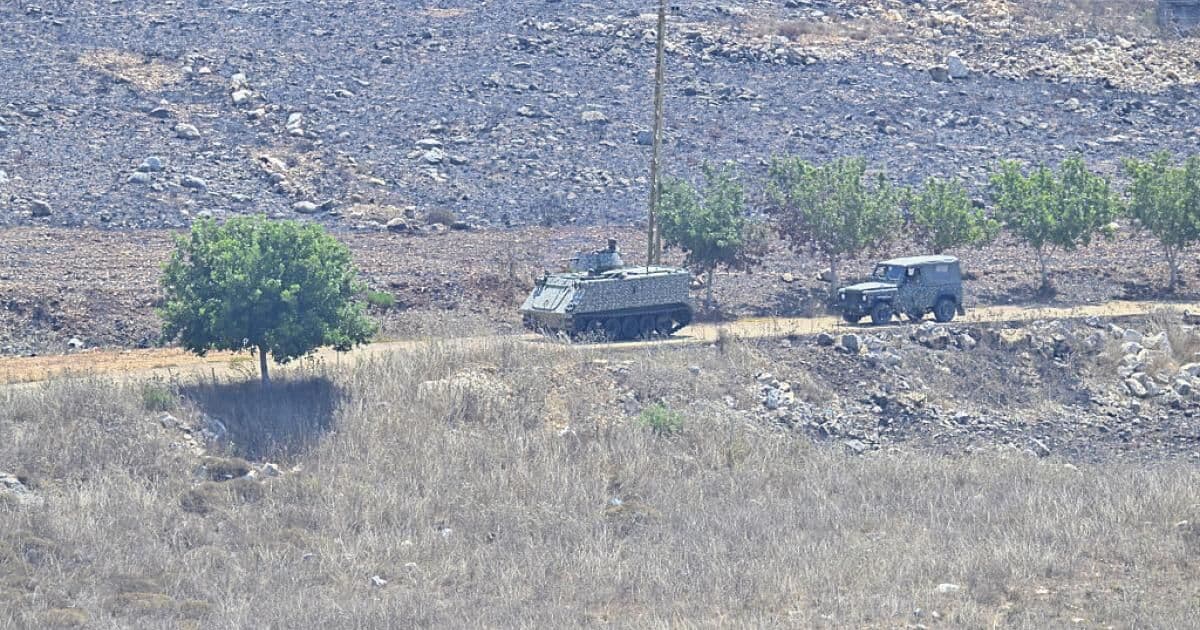 Lebanese army fired on in south