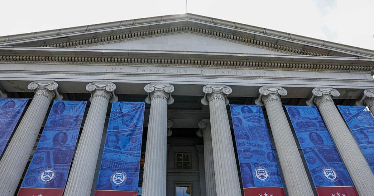 Washington sanctions Egypt Bank branches in UAE