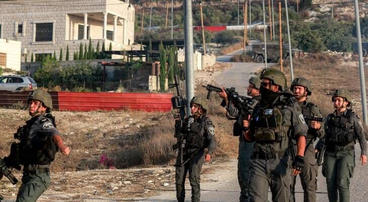 Beit Ommar Town Under 48-Hour Curfew