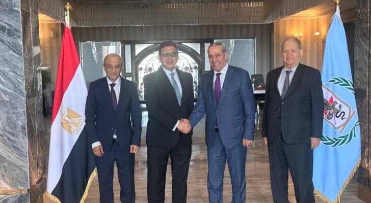 مباحثات فلسطينية مصرية ل توحيد الصف