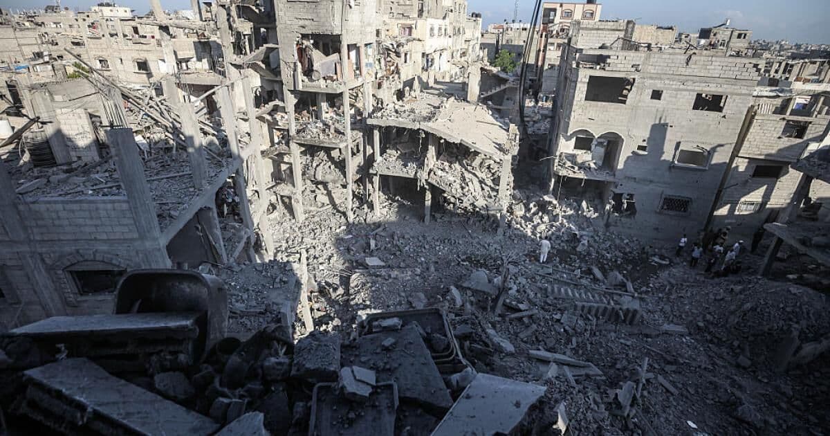 تصعيد في غزة وهدود بتهجير السكان