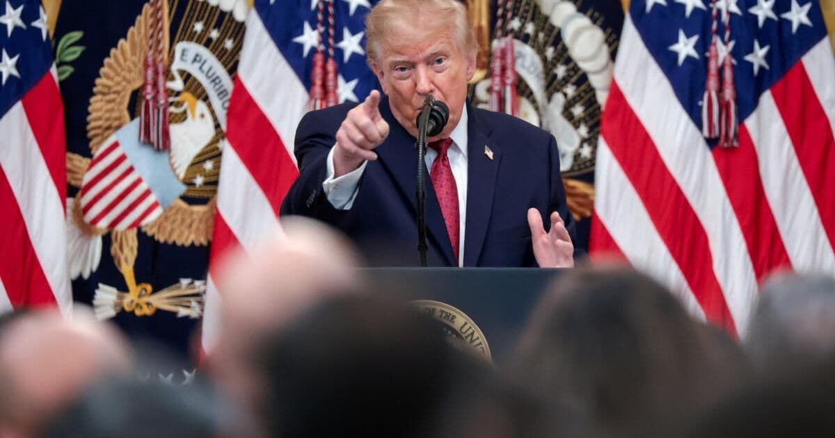 Trump declares full Iraq pullout