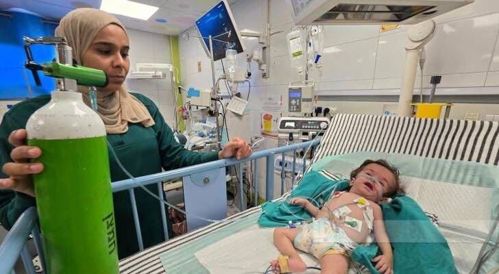 أزمة الأكسجين تهدد خدمات الصحة في غزة