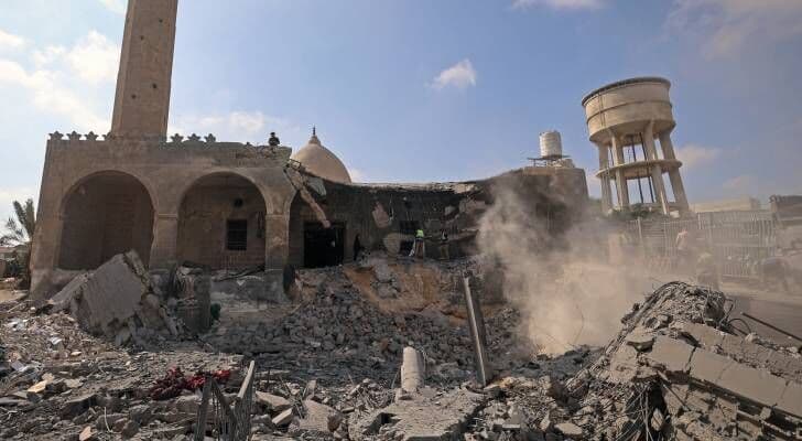 Gaza Reports 5 Martyrs and 14 Wounded
