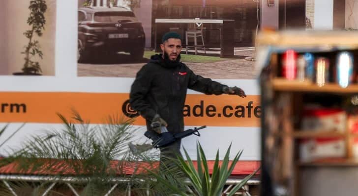 هوية شهداء الخليل تكشف واحتلال يفرض الحصار