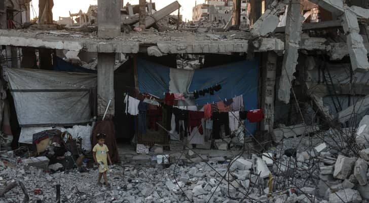 Israeli airstrikes escalate Gaza crisis